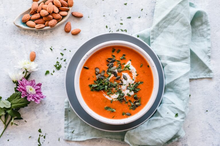 Creamy soup bowl context for immersion hand blender comparison in Canada