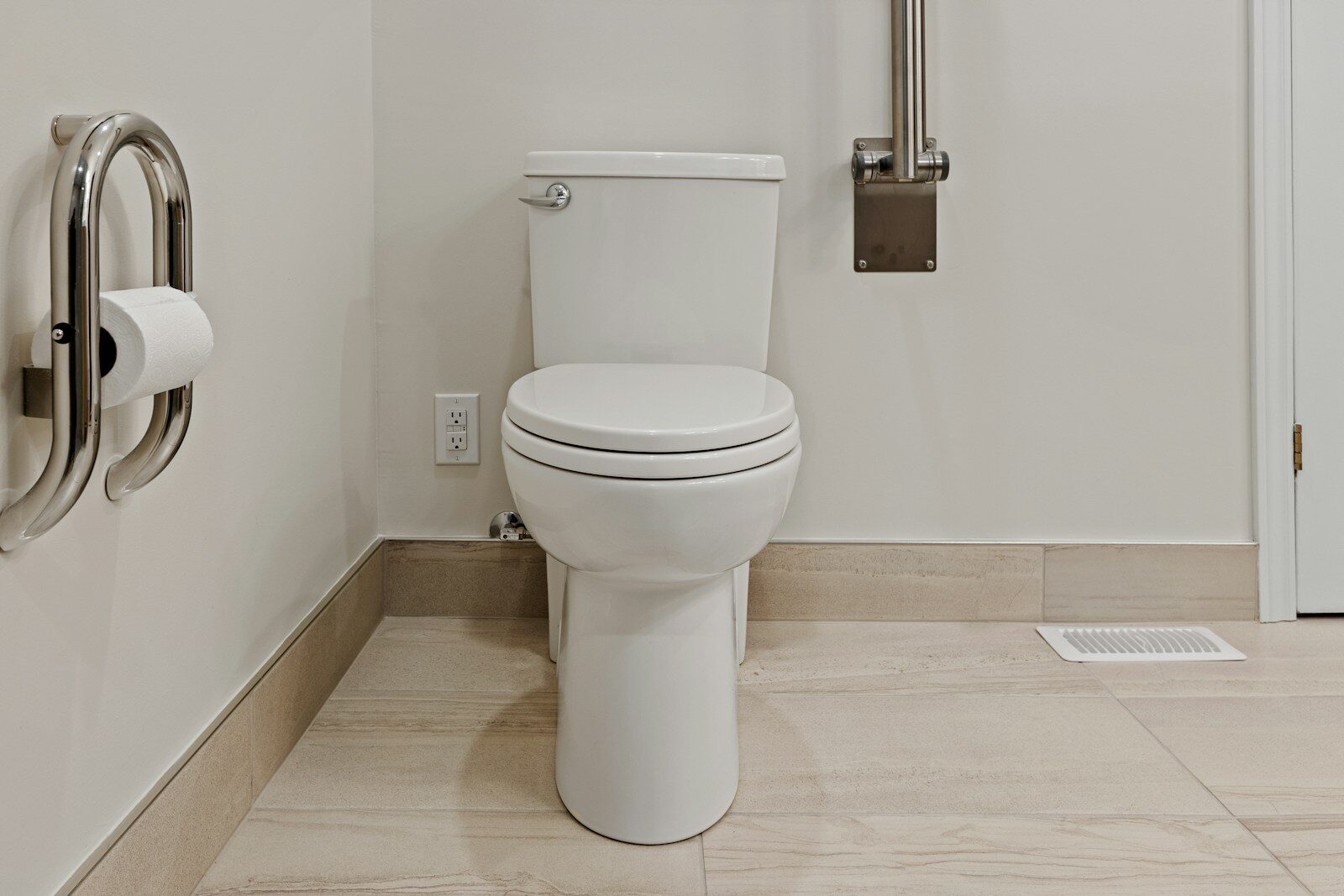 best non-electric bidet attachments in Canada bathroom setup comparison