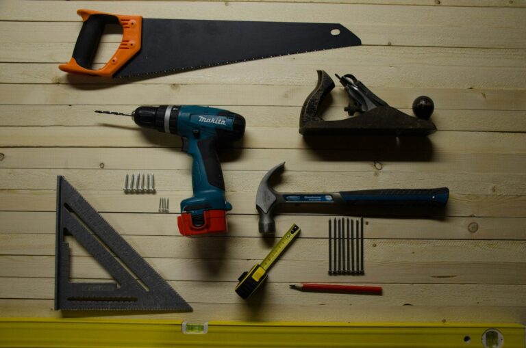 Best laser levels in Canada home DIY tool context