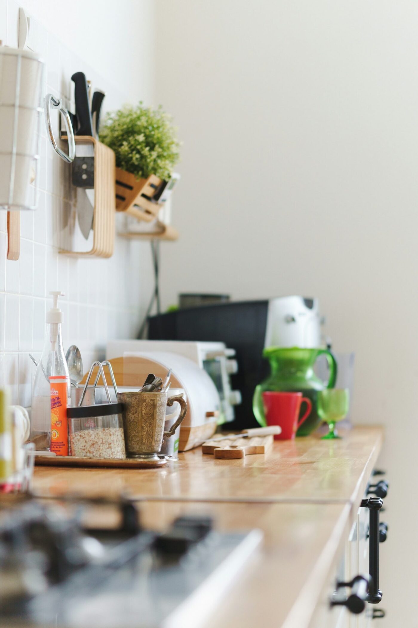 Kitchen counter and utensil storage context for choosing an instant-read thermometer