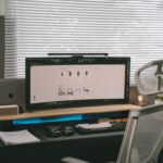 BenQ ScreenBar Halo 2 vs Quntis monitor light bar in Canada desk setup