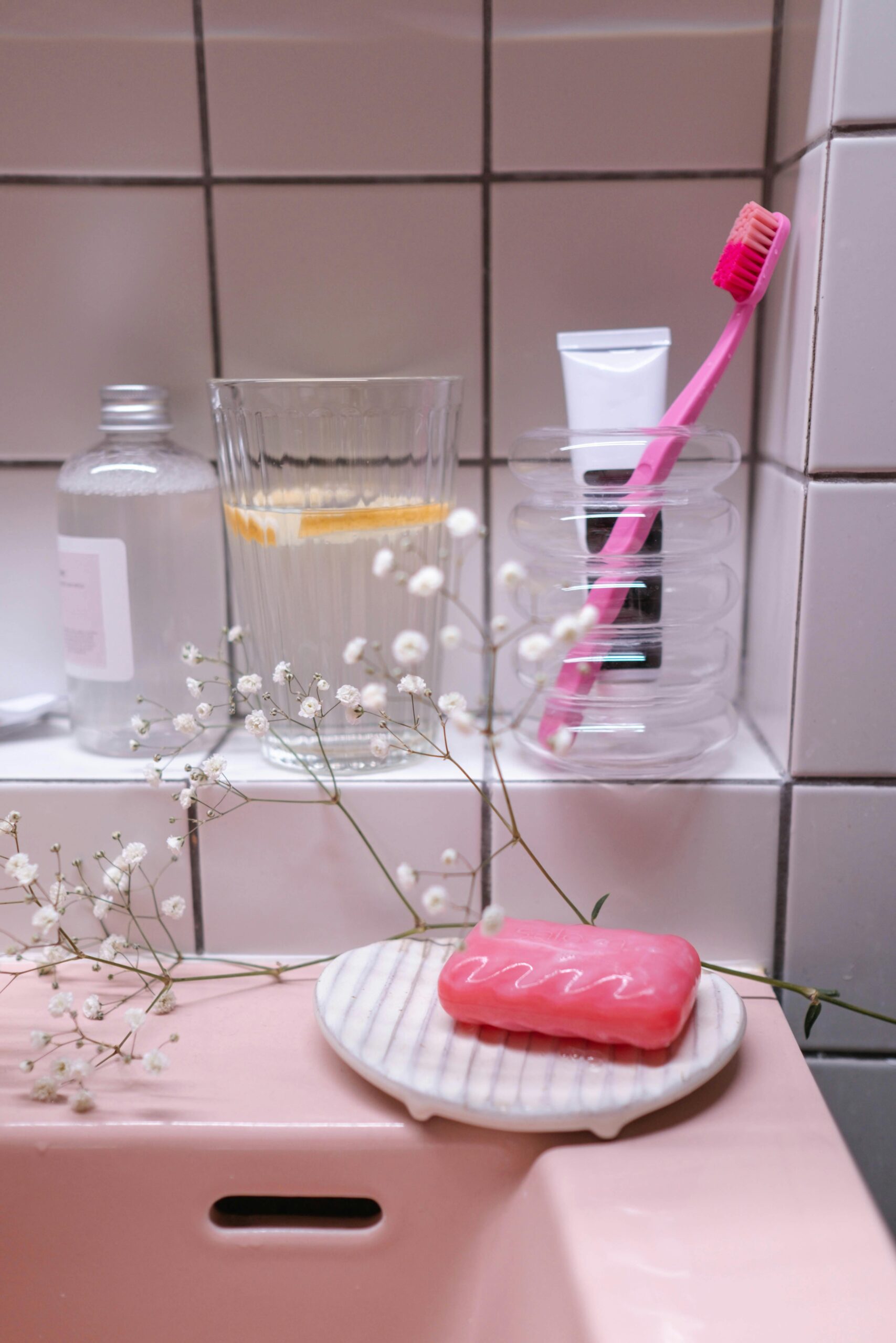 Waterpik Aquarius vs Cordless Advanced in Canada: Which Water Flosser Fits Your Bathroom?